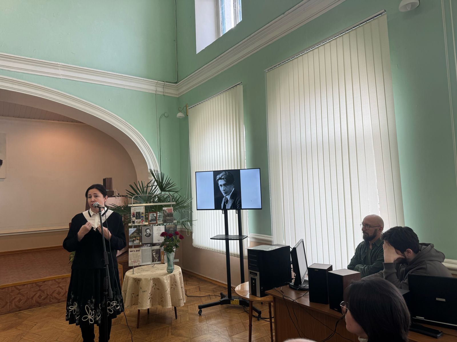 Презентация романа Гайто Газданова «Призрак Александра Вольфа» в формате аудиокниги на осетинском языке
